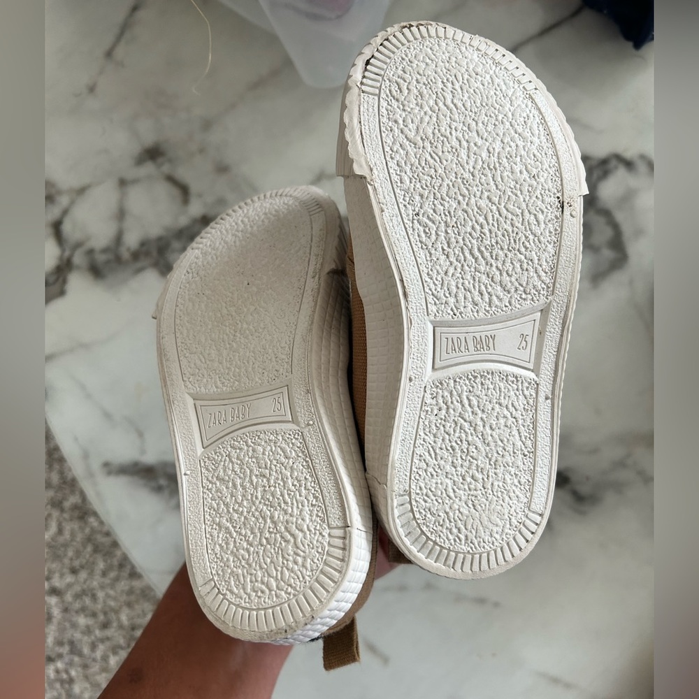 Zara Disney shoes - Picture 11 of 11
